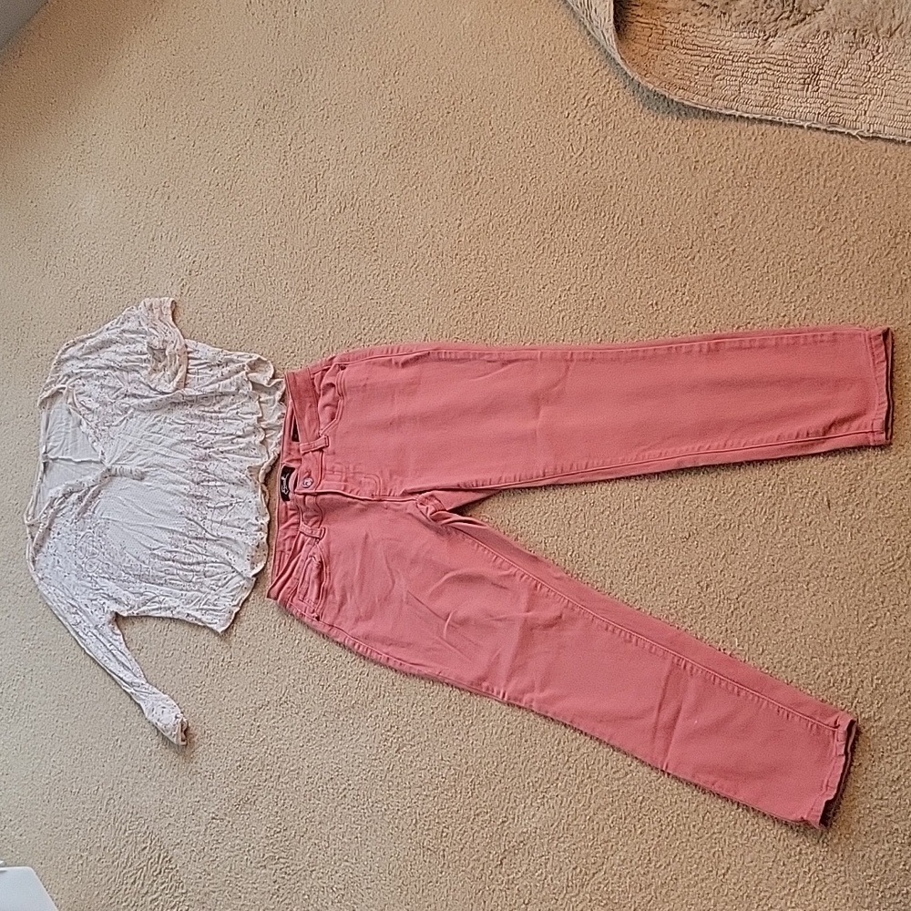 Earl Jeans skinny ankle 8 & Lucky Brand 3/4 sleeve shirt SALMON Color